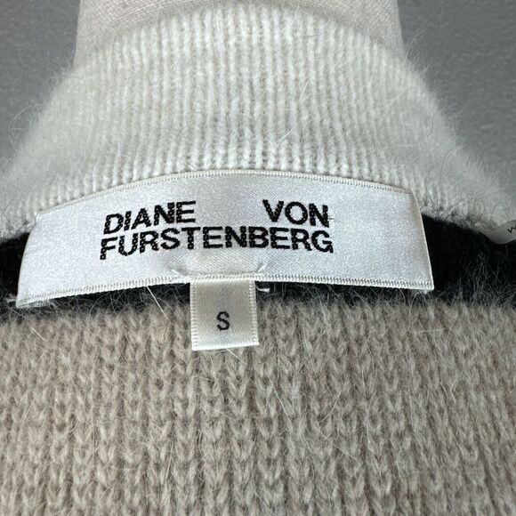 Diane Von Furstenberg Oversize Cardigan Sweater Small Angora Wool Neutral Stripe - Picture 6 of 7